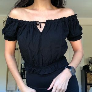 Off-the-shoulder Shirt